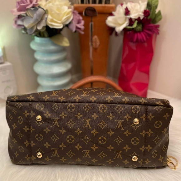 LOUIS VUITTON ARTSY GM - Picture 3 of 3